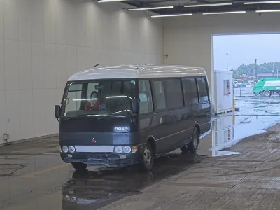 MITSUBISHI FUSO ROSA