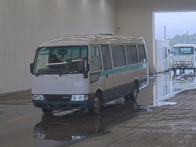 MITSUBISHI FUSO ROSA