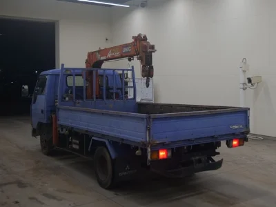 MITSUBISHI CANTER