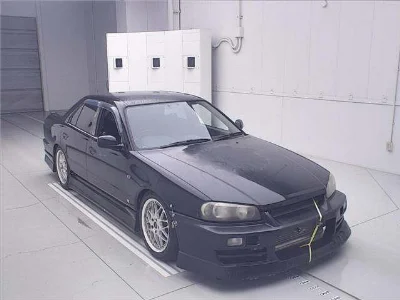 NISSAN SKYLINE