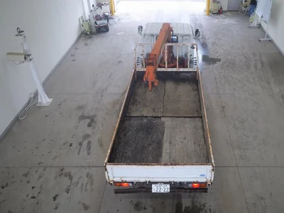 MITSUBISHI CANTER