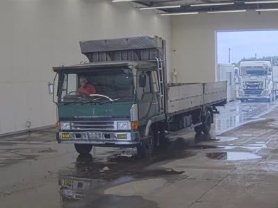 MITSUBISHI FUSO FIGHTER