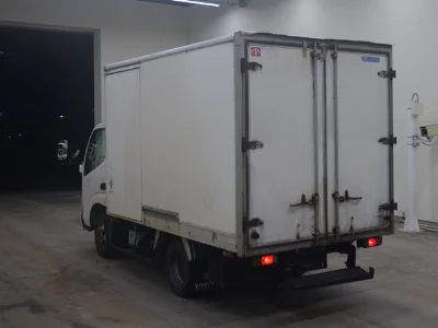 TOYOTA DYNA