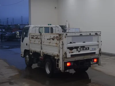 ISUZU ELF