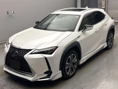 LEXUS UX