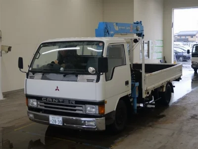 MITSUBISHI CANTER