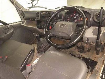 TOYOTA DYNA