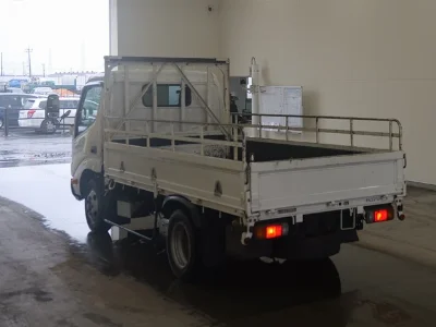 TOYOTA DYNA