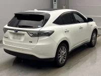 Цена авто Toyota Harrier с аукционов Японии, номер кузова AVU65W, пробег 111 000, оценка 2