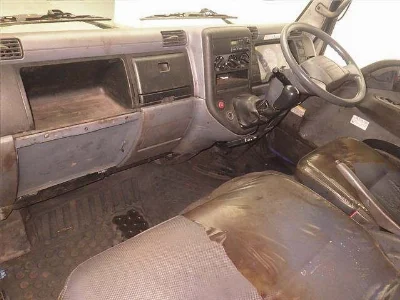 MITSUBISHI CANTER