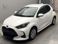 Цена авто Toyota Yaris с аукционов Японии, номер кузова MXPH15, пробег 129 000, оценка 8