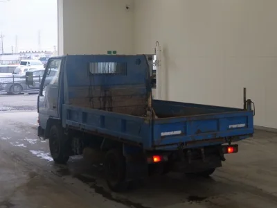 MITSUBISHI CANTER