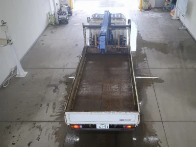 MITSUBISHI CANTER