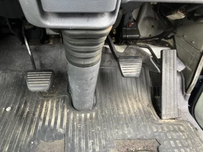 MITSUBISHI CANTER