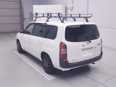 TOYOTA SUCCEED