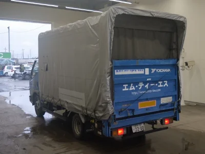 MITSUBISHI CANTER