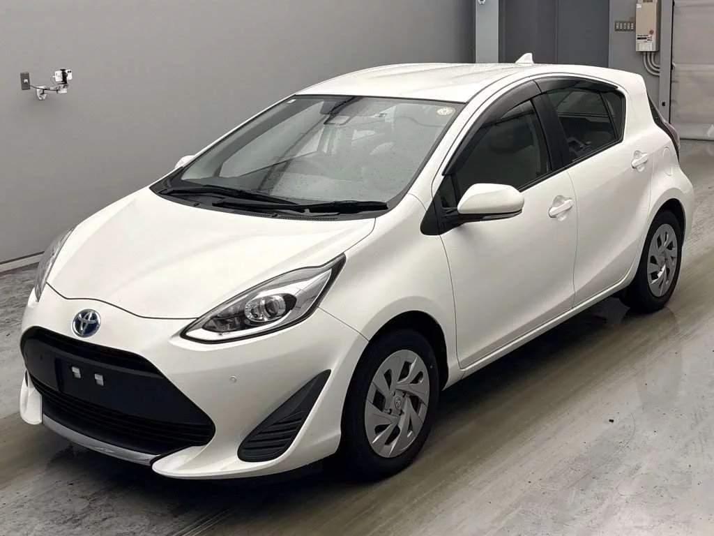 Toyota Aqua 2021