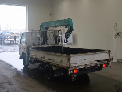MITSUBISHI CANTER