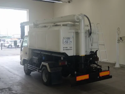 ISUZU ELF