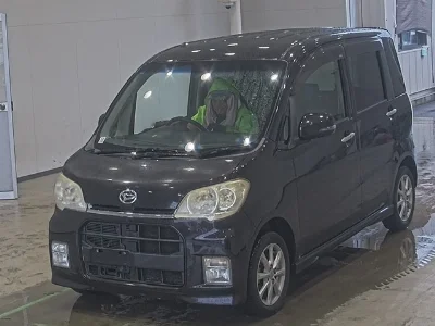 DAIHATSU TANTO EXE