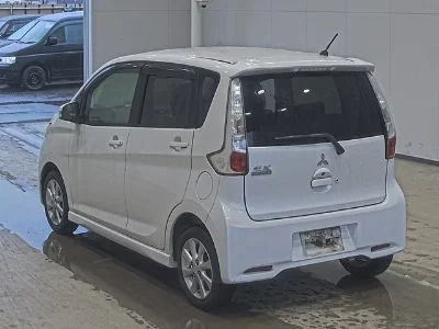 MITSUBISHI EK CUSTOM
