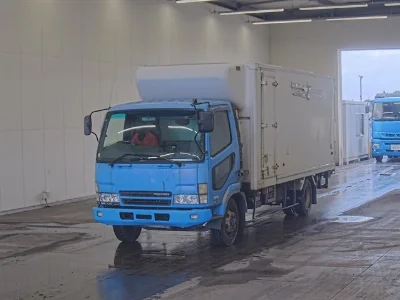 MITSUBISHI FUSO FIGHTER
