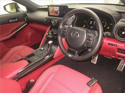 LEXUS IS