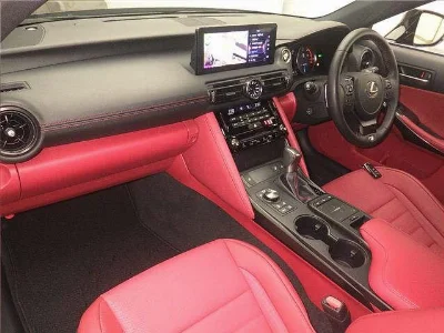 LEXUS IS