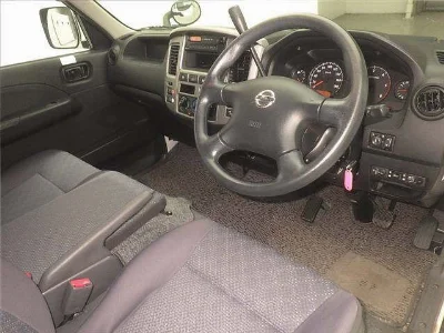 NISSAN CARAVAN