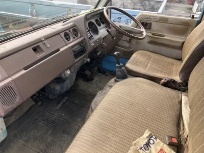 TOYOTA DYNA