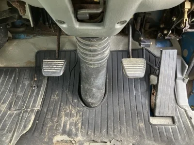 MITSUBISHI CANTER