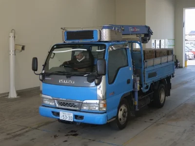 Isuzu ELF