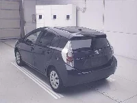 Цена авто Toyota Aqua с аукционов Японии, номер кузова NHP10, пробег 102 000, оценка 6