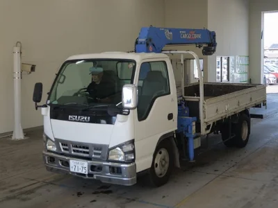 Isuzu ELF
