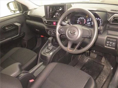 DAIHATSU ROCKY