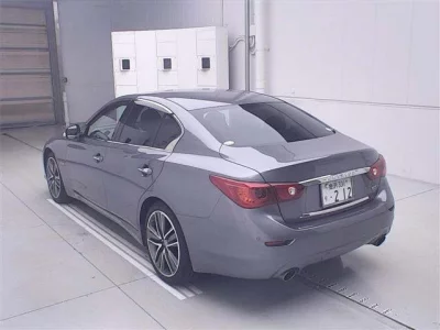 NISSAN SKYLINE