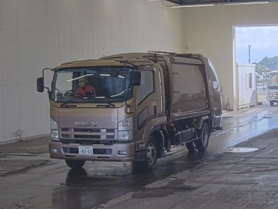 ISUZU FORWARD