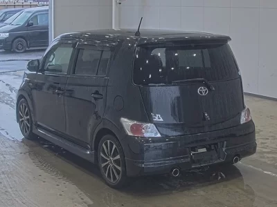 TOYOTA BB