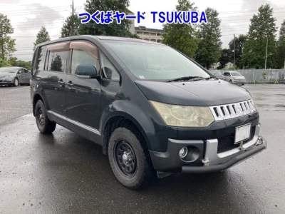 MITSUBISHI DELICA D5