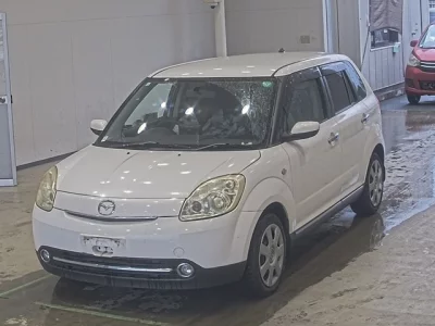 MAZDA VERISA