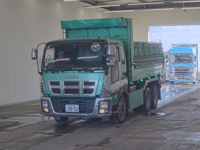 ISUZU GIGA