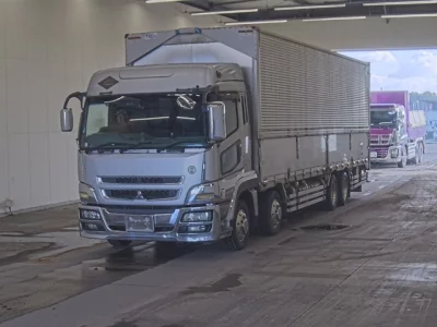 MITSUBISHI FUSO SUPER GREAT
