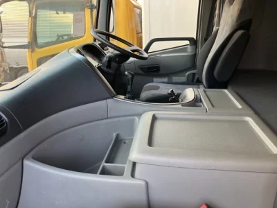 NISSAN DIESEL (UD) QUON