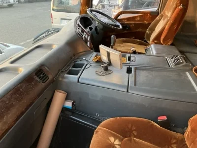 MITSUBISHI FUSO SUPER GREAT