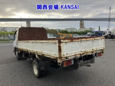 MITSUBISHI CANTER