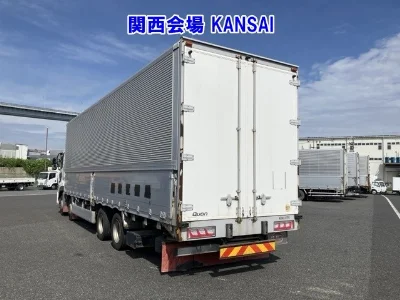 NISSAN DIESEL (UD) QUON