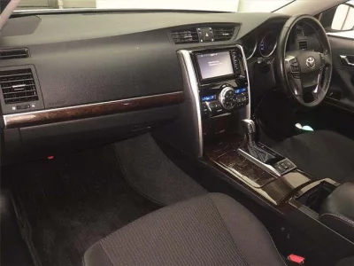 TOYOTA MARK X