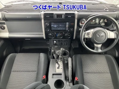 TOYOTA FJ CRUISER