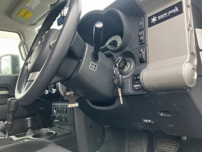 TOYOTA FJ CRUISER