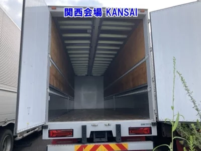 MITSUBISHI FUSO SUPER GREAT